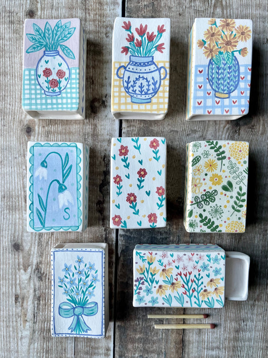 Handmade ceramic collections inspired by Spring