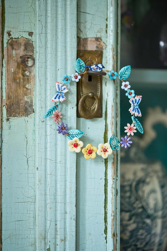 Mini wired floral wreaths