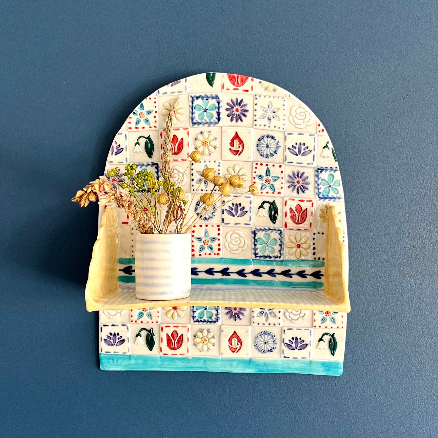 Porcelain wall shelves