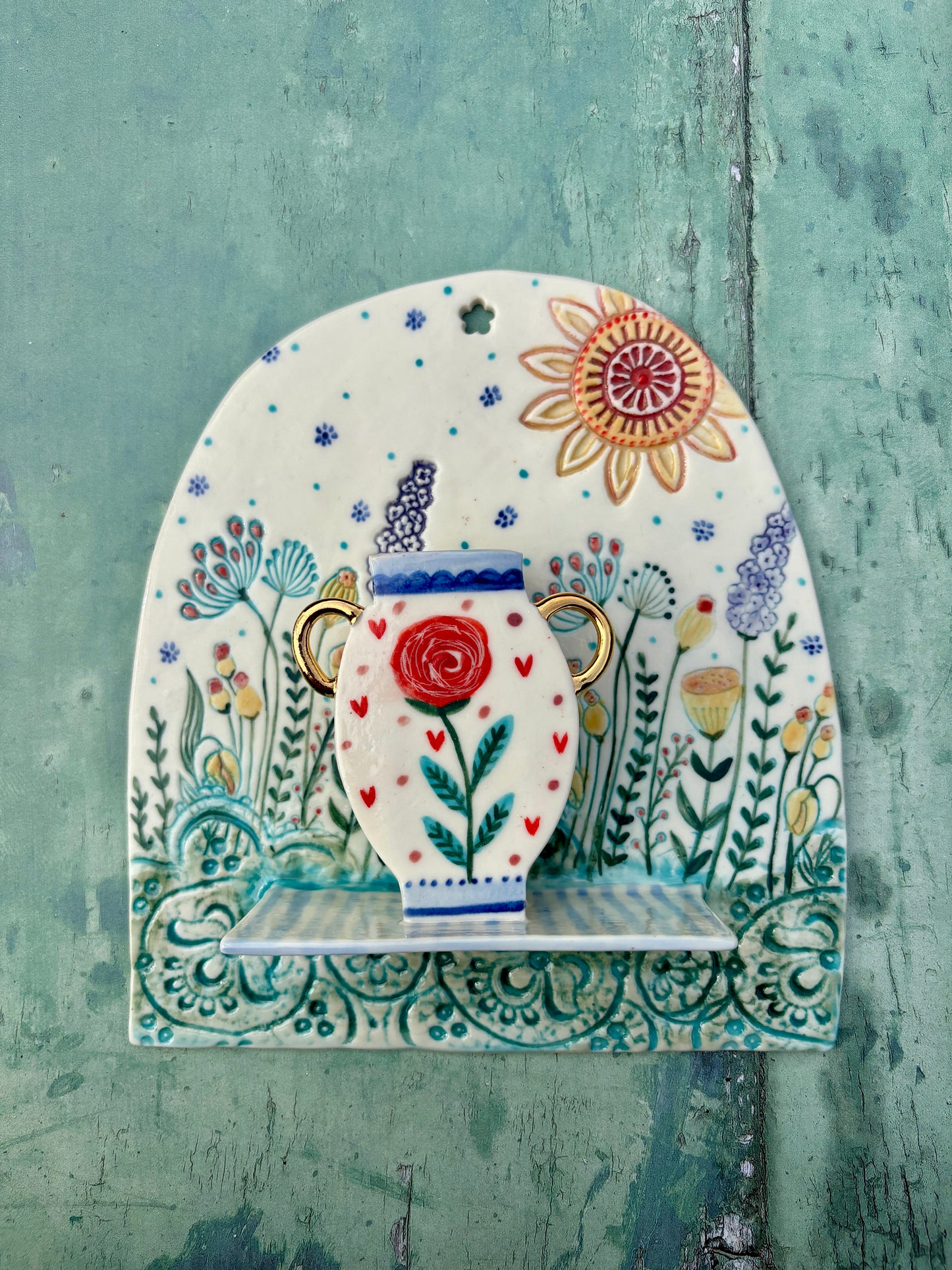 Porcelain wall shelves