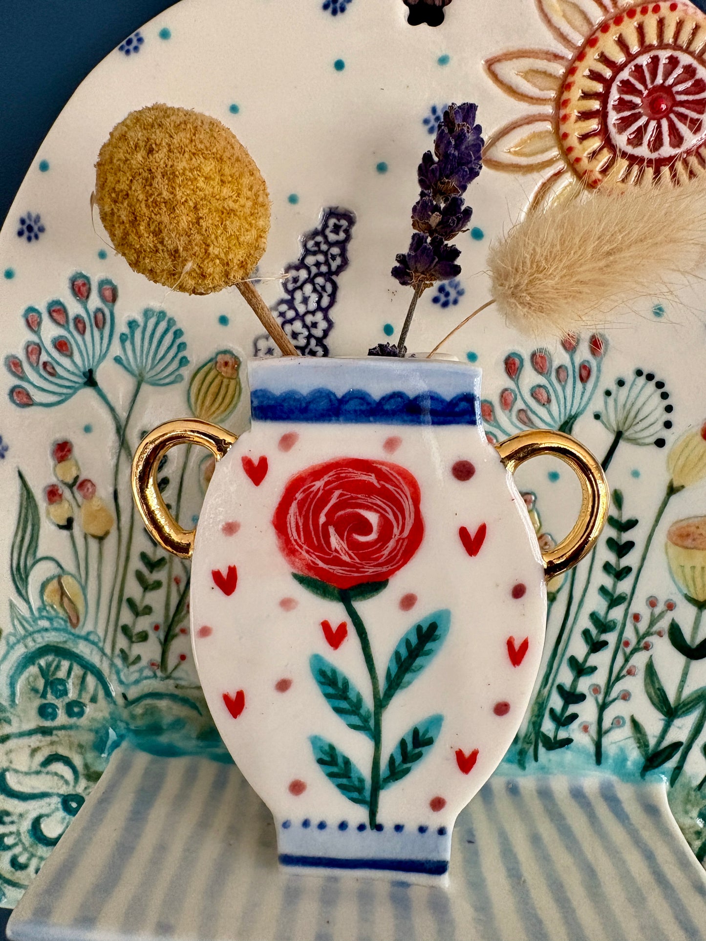 Porcelain wall shelves