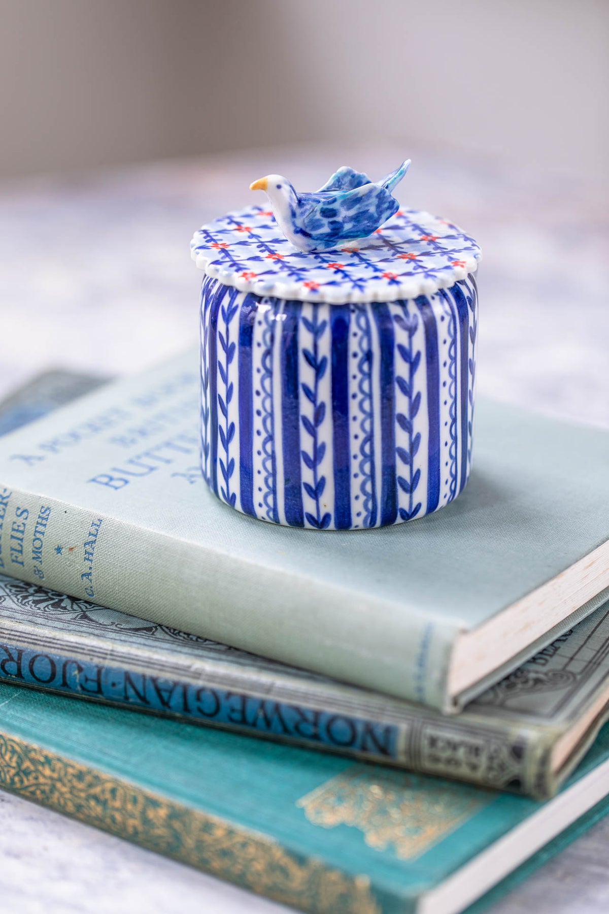Lidded pots