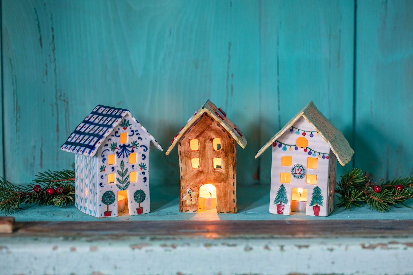 Festive house tea light holders