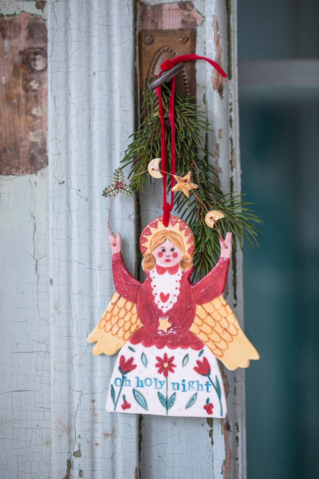 Folk Angel