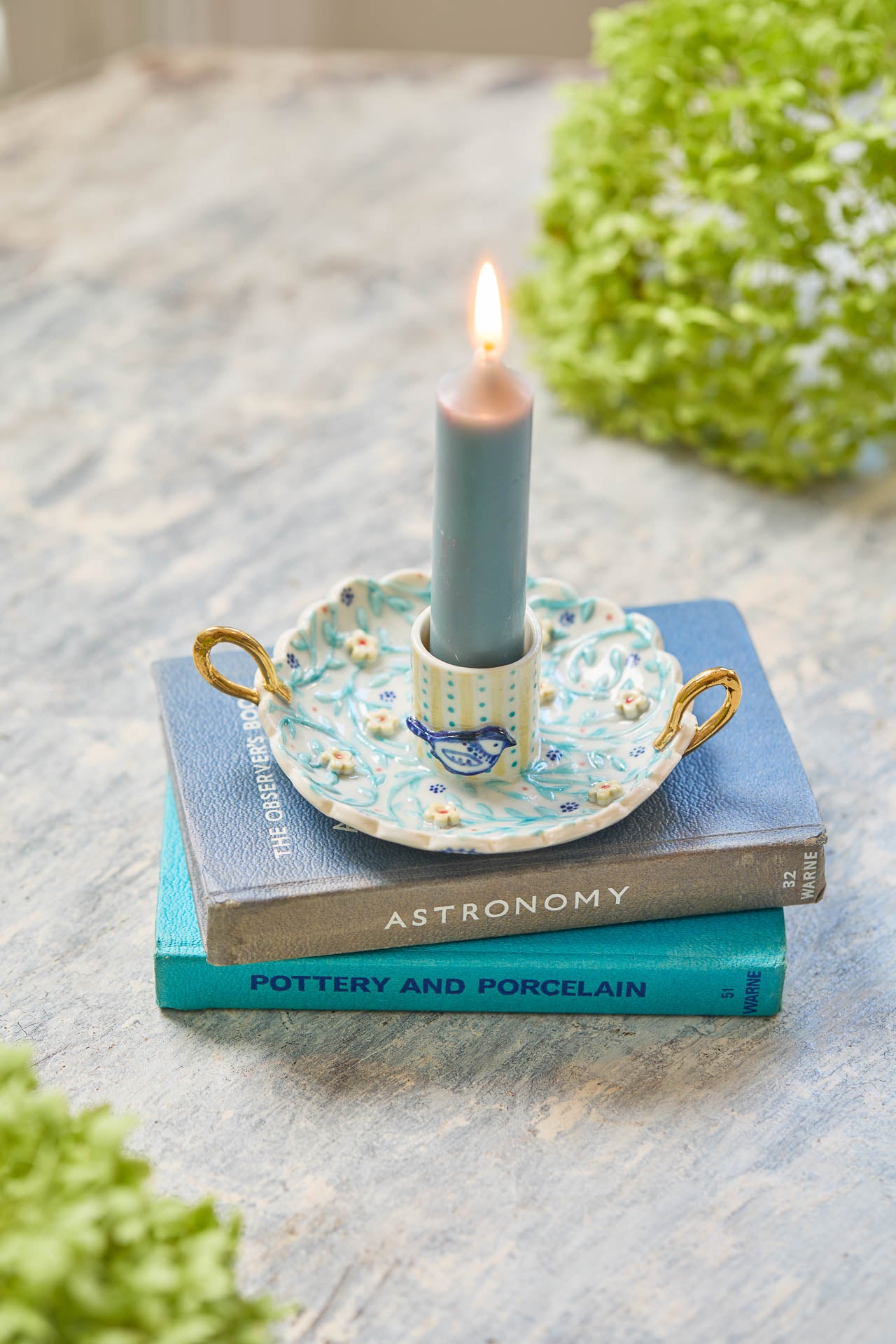 Scalloped edge candle holders with handle