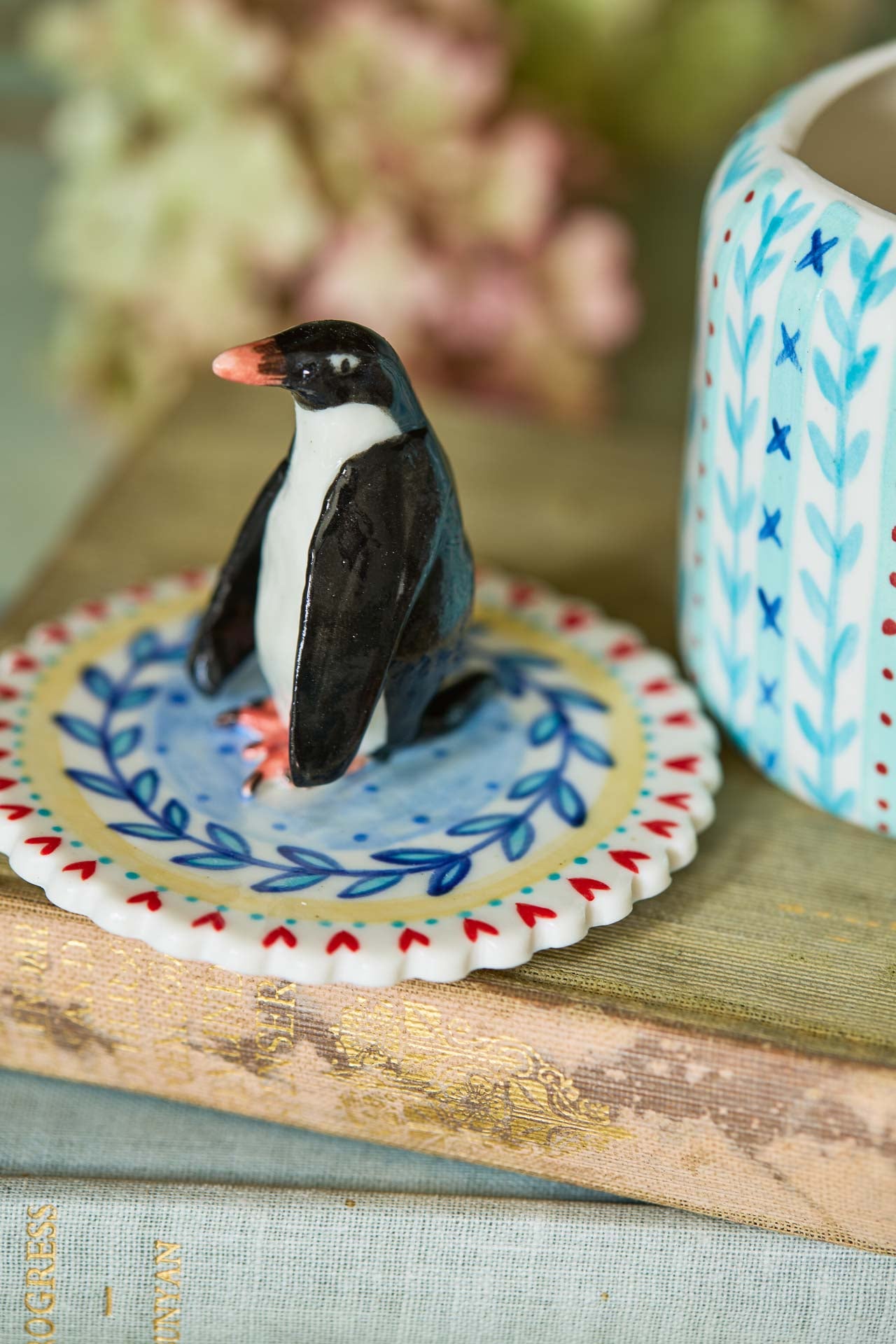 Lidded pots