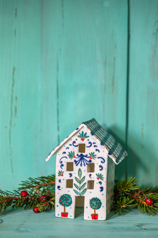 Festive house tea light holders
