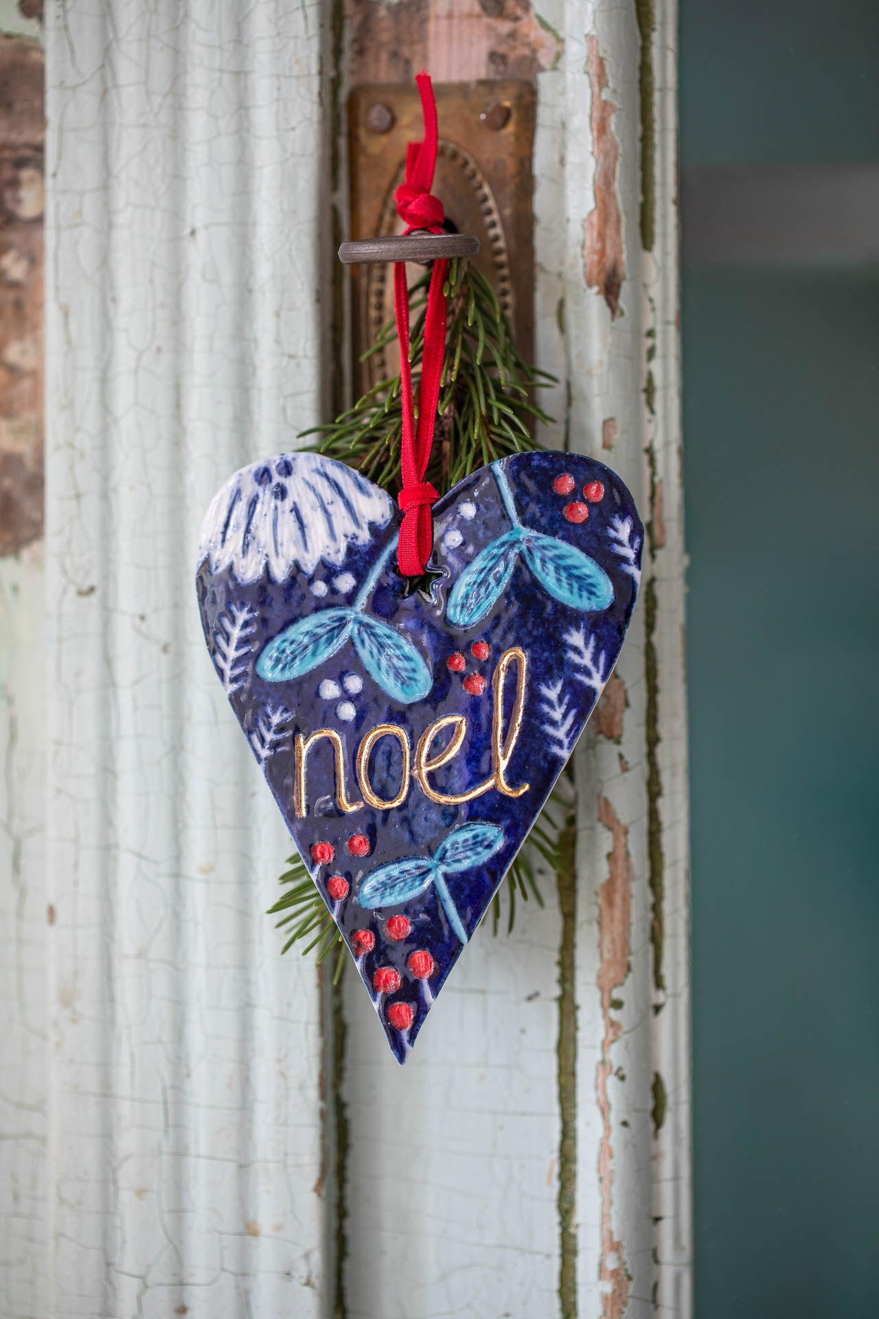 Noel hanging heart